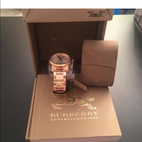 Burberry rose gold watch BU9104 - Picture 7 of 8
